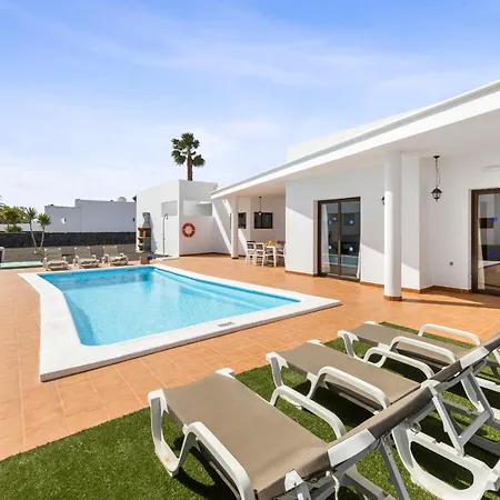 Dafne By Escapehome Playa Blanca (Lanzarote)